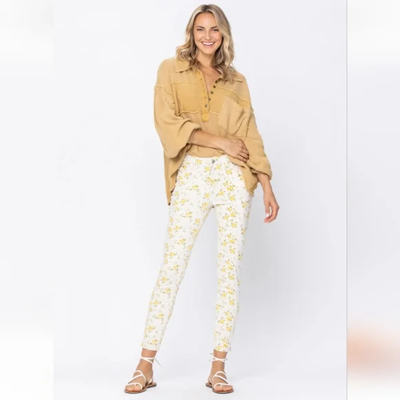 Judy Blue Skinny Jeans Wildflower Size 3 Size 5 Size 7 Size 9 Size 11 Size 13 - Picture 1 of 15